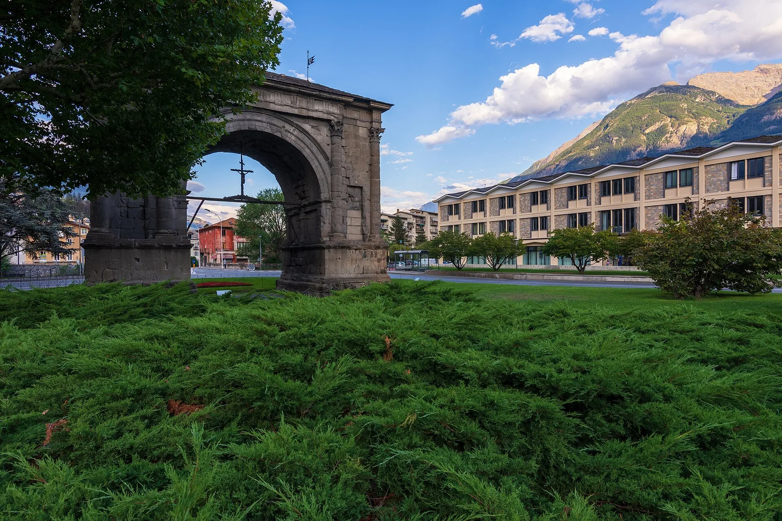 Arch of Augustus